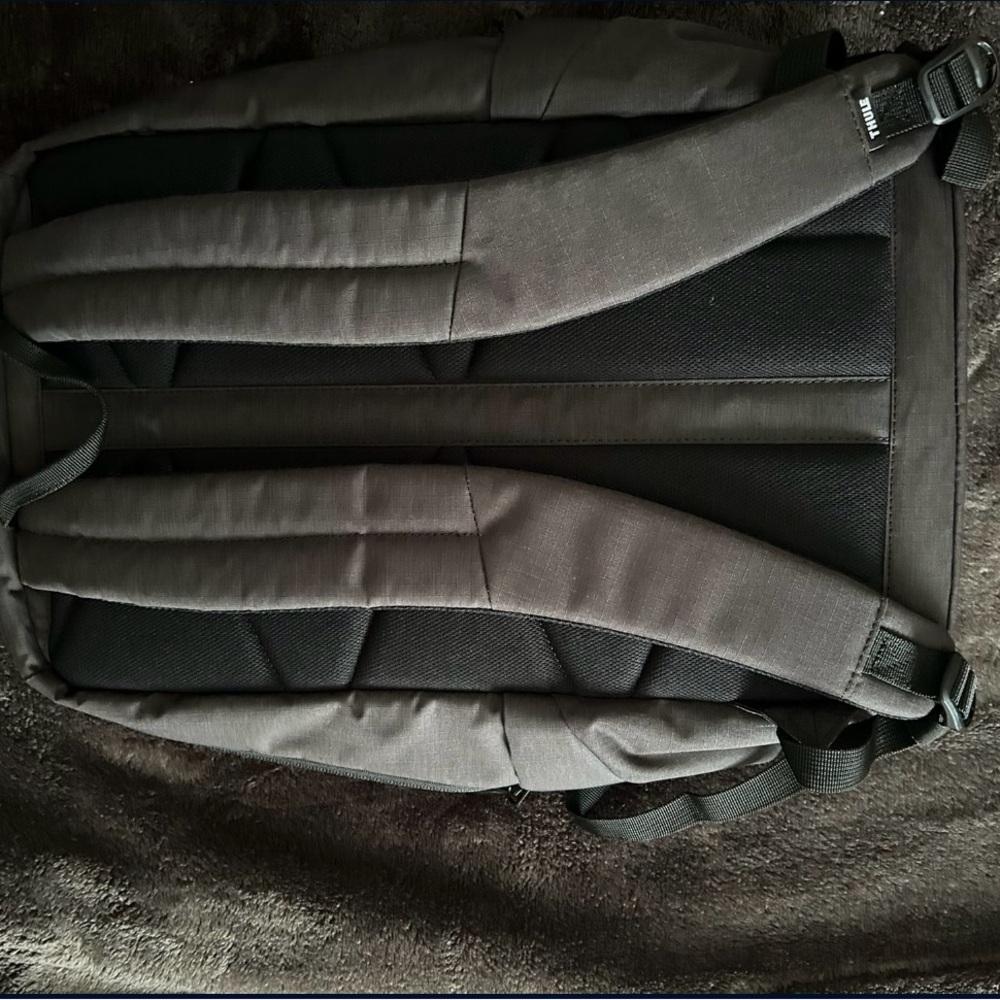 Thule Charcoal Gray Men's Backpack - Picture 2 of 5